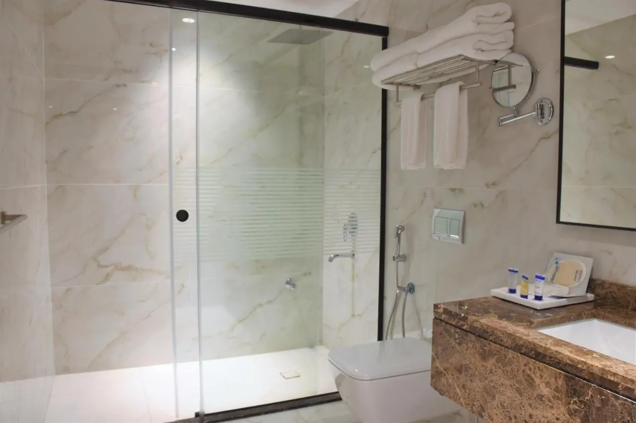 Midan Hotel & Suites Al Aziziya Mecca 3*,