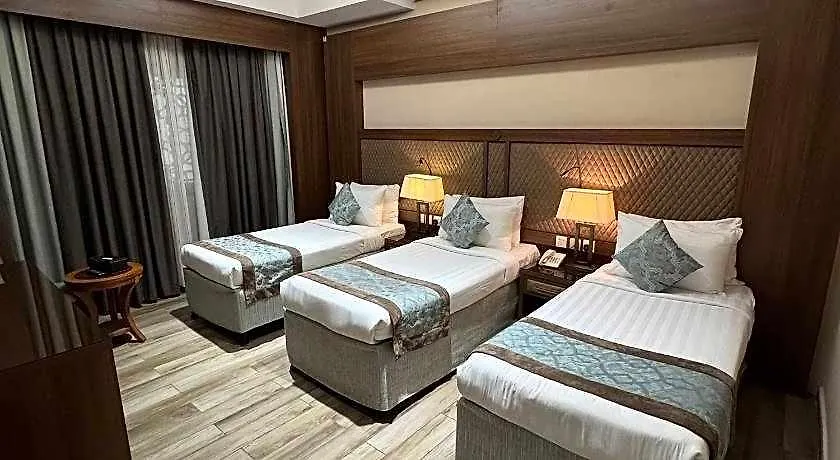 Midan Hotel&Suites Al Aziziya Mekke Otel